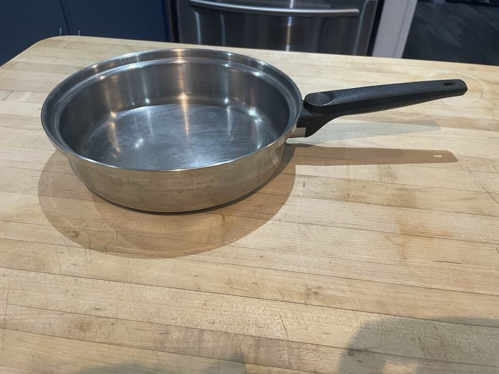 Ekco Ultraease Frying Pan 5ply 8" Stainless Steel Titanium Silver Alloy Copper